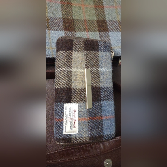 Harris Tweed Two Pieces Wallet / Shoulder Strap And Saddle Bag Purse. - Picture 7 of 13